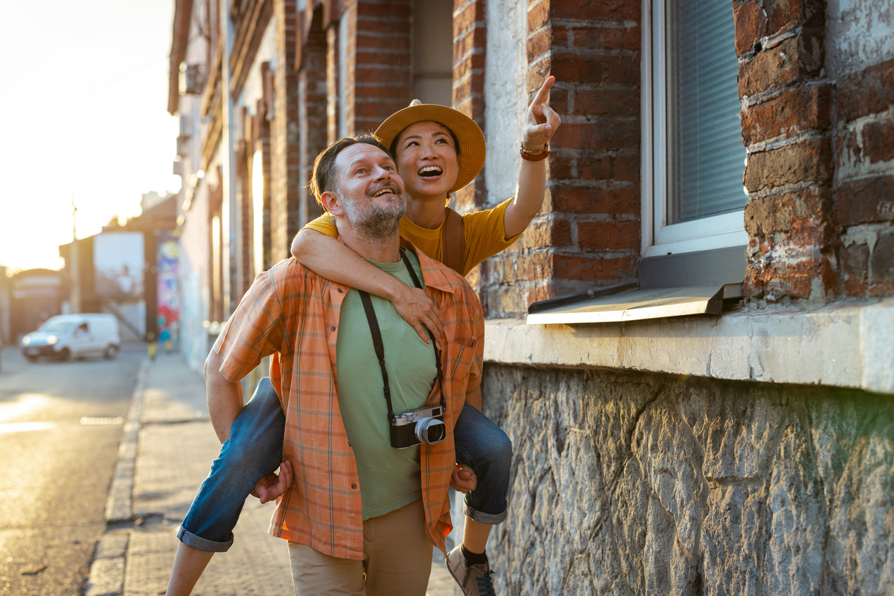 Ari,45 ans et Sam, 48 ans